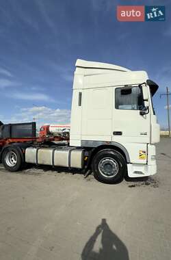 Тягач DAF XF 2006 в 