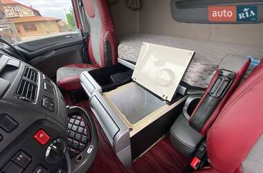 Тягач DAF XF 2014 в 