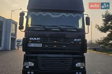Тягач DAF XF 2006 в 