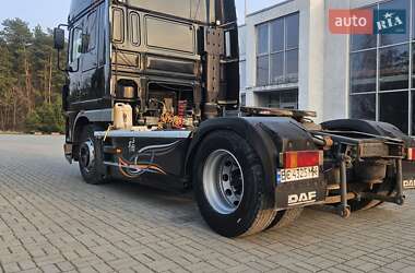 Тягач DAF XF 2006 в 