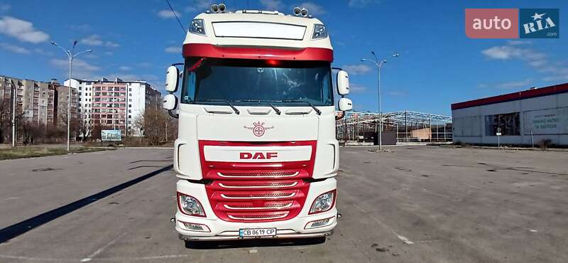 Тягач DAF XF 2016 в 