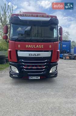 Тягач DAF XF 2015 в 