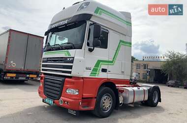 Тягач DAF XF 2011 в 