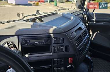 Тягач DAF XF 2015 в 