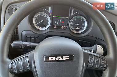 Тягач DAF XF 2015 в 