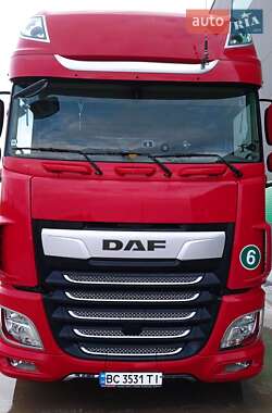 Тягач DAF XF 2018 в 