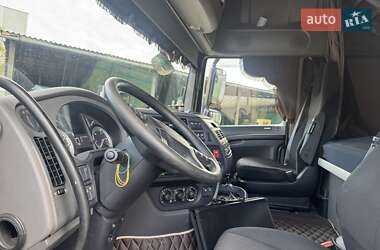 Тягач DAF XF 2016 в 