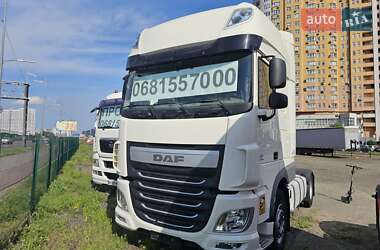 Тягач DAF XF 2015 в Киеве