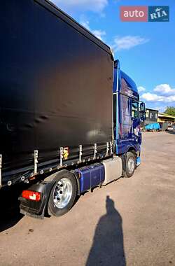 Тентованый DAF XF 2016 в 