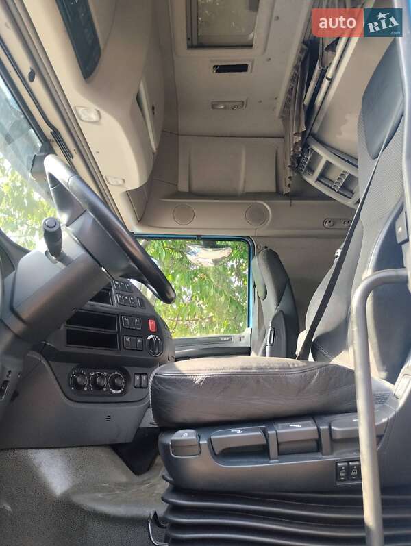 Тягач DAF XF 2015 в Иршаве