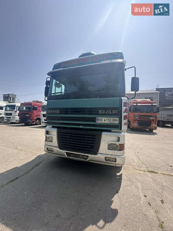 Тягач DAF XF 2000 в Николаеве