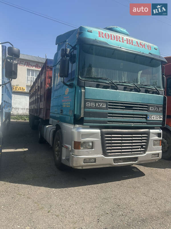 Тягач DAF XF 2000 в Николаеве