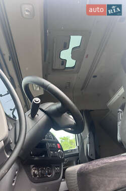 Тягач DAF XF 2014 в 