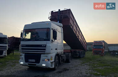 Тягач DAF XF 2005 в 