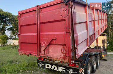 Тягач DAF XF 2005 в 