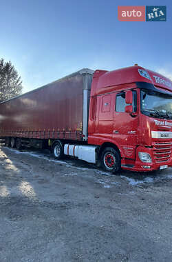 Тягач DAF XF 2015 в 
