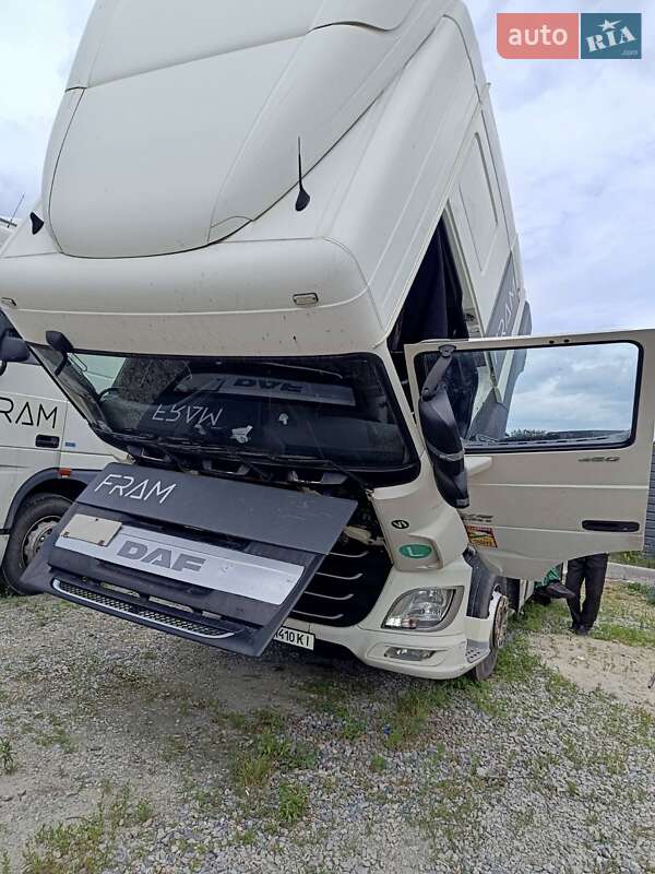 Тягач DAF XF 2015 в Киеве