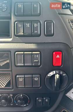 Тягач DAF XF 2016 в 