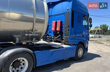 Тягач DAF XF 2015 в 