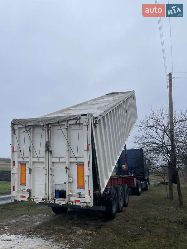 Зерновоз DAF XF 2005 в Великій Багачці