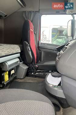 Тягач DAF XF 2015 в 