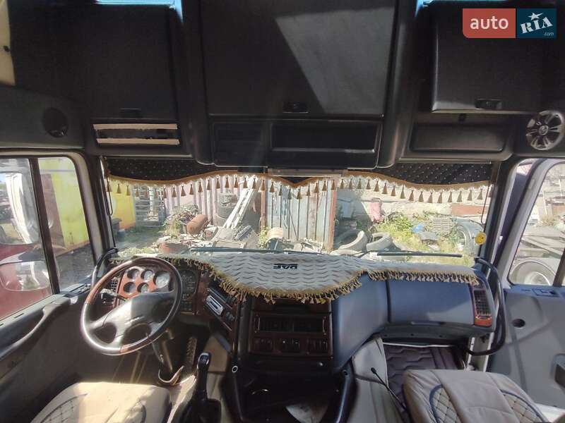 Тягач DAF XF 2001 в Одессе