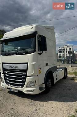 Тягач DAF XF 2016 в 
