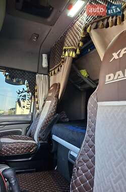 Тягач DAF XF 2007 в 