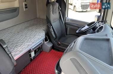 Тягач DAF XF 2015 в 