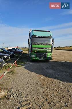 Тягач DAF XF 2002 в 