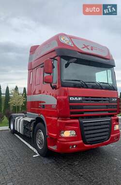 Тягач DAF XF 2013 в 