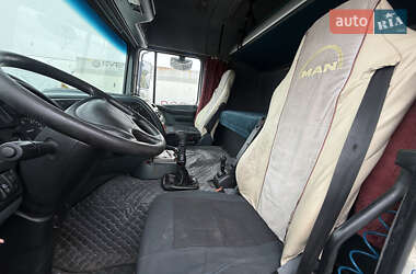 Тягач DAF XF 2006 в 