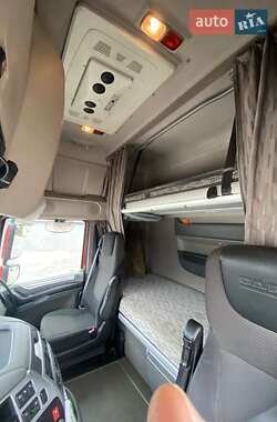 Контейнеровоз DAF XF 2014 в Бродах