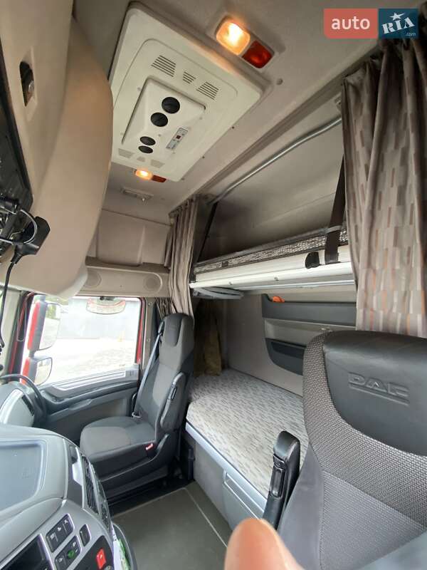Контейнеровоз DAF XF 2014 в Бродах