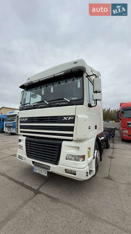 Тягач DAF XF 2006 в Одессе