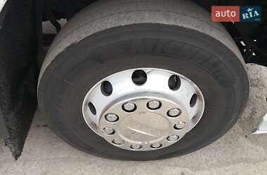 Тягач DAF XF 2016 в 