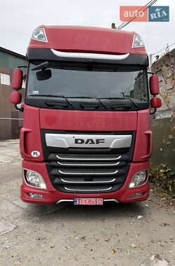 Тягач DAF XF 2017 в Дніпрі