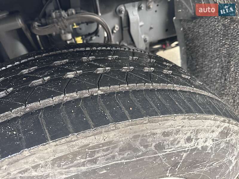 Контейнеровоз DAF XF 2022 в Киеве