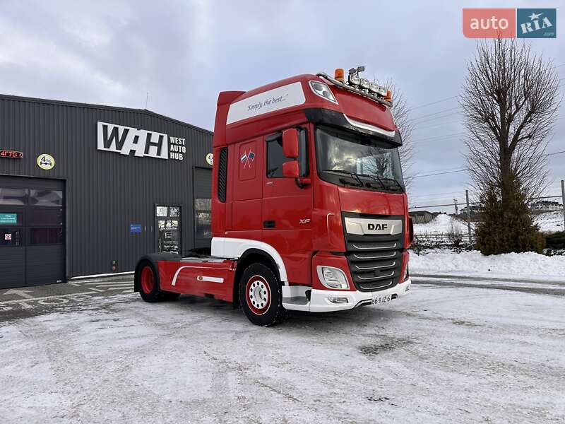 Тягач DAF XF 2017 в Луцке
