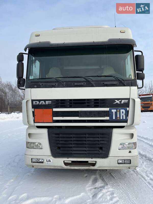 Тягач DAF XF 2003 в Броварах