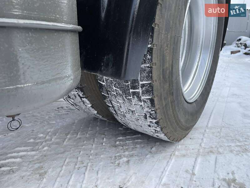 Тягач DAF XF 2003 в Броварах