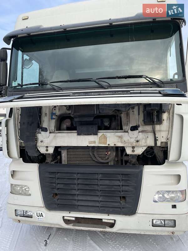 Тягач DAF XF 2003 в Броварах