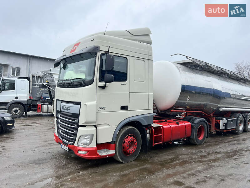 Тягач DAF XF 2015 в Києві