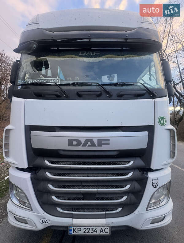 2015 DAF XF, VIN XLRTEH4300G055048:plate — фото 1 (autoria)