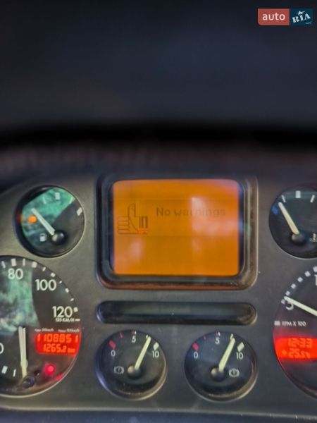 Тентований DAF XF 2004 в Кам'янському