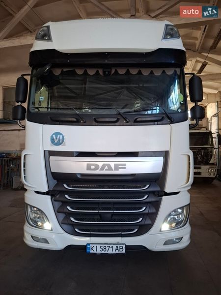 Тягач DAF XF 2016 в Буче