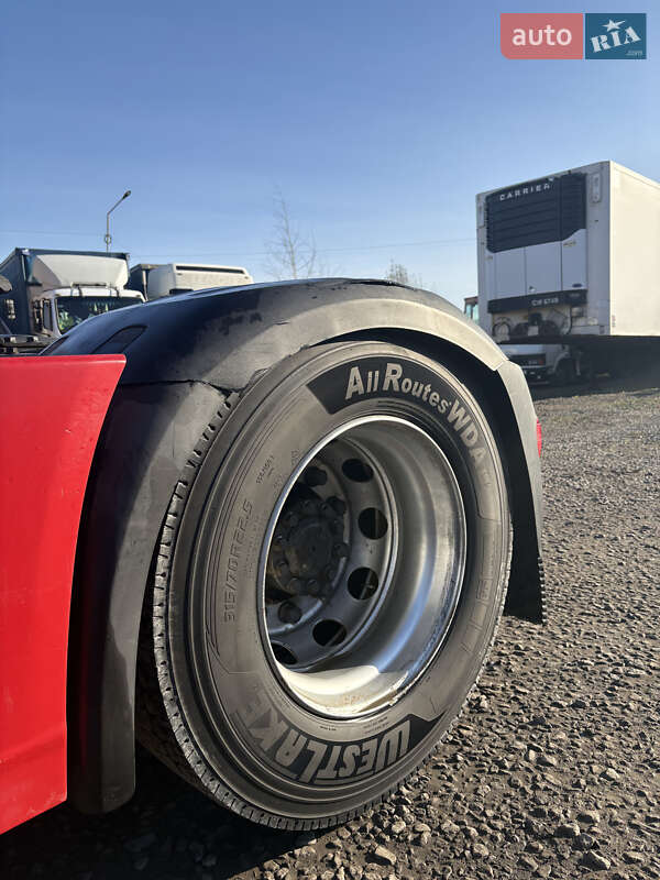 Тягач DAF XF 2015 в Львове