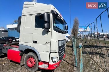 Тягач DAF XF 2015 в Киеве