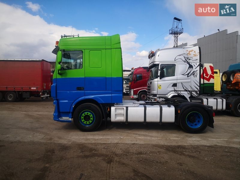 Тягач DAF XF 2017 в Кам'янському
