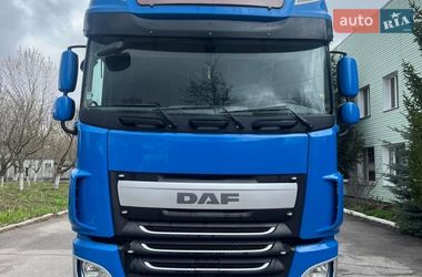 Тягач DAF XF 2016 в Лубнах